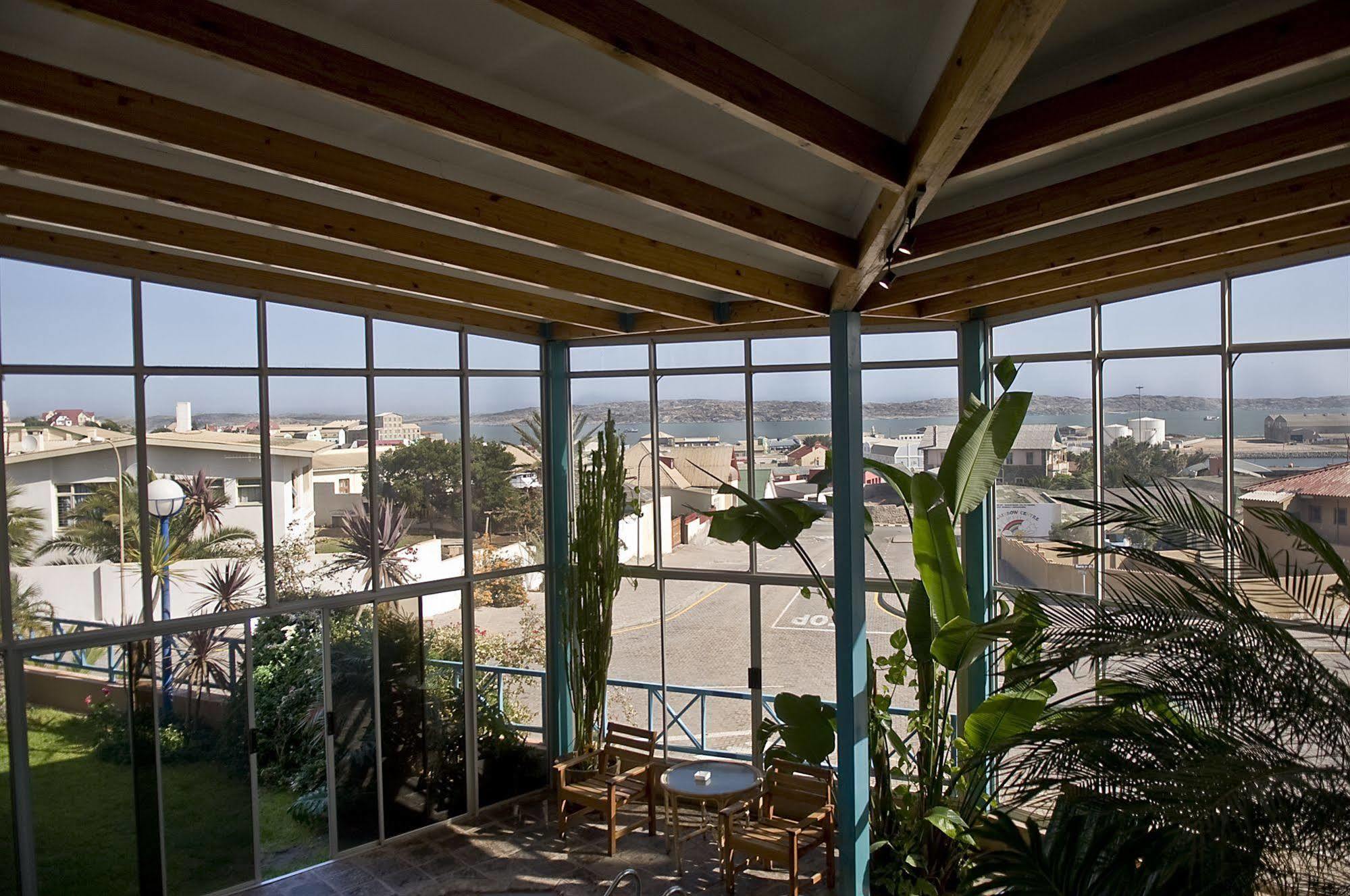 Sea-View Zum Sperrgebiet Hotell Lüderitz Exteriör bild